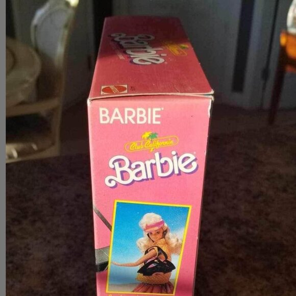 1987 Club California Barbie Doll New In Box - Picture 3 of 7